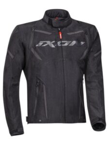 GIUBBOTTO IXON STRIKER NERO