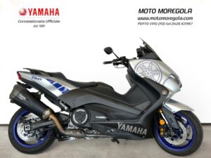 T-MAX 530 SX ARGENTO OPACO 2019