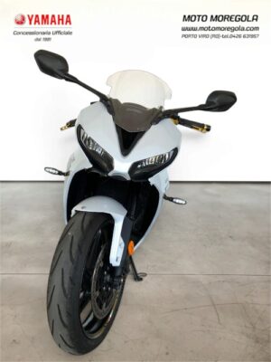 TRIUMPH DAYTONA 660